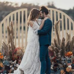 Fluid Elegant Photo Rustic Wedding Photography